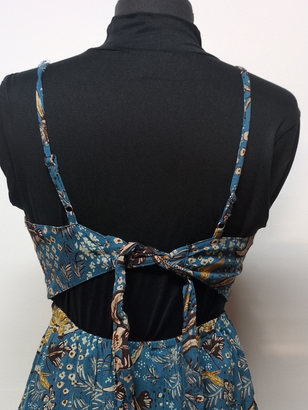 Angie Boho Floral Tie Back Cutout Tiered Mini Dress Teal Yellow, Size L - Picture 9 of 11